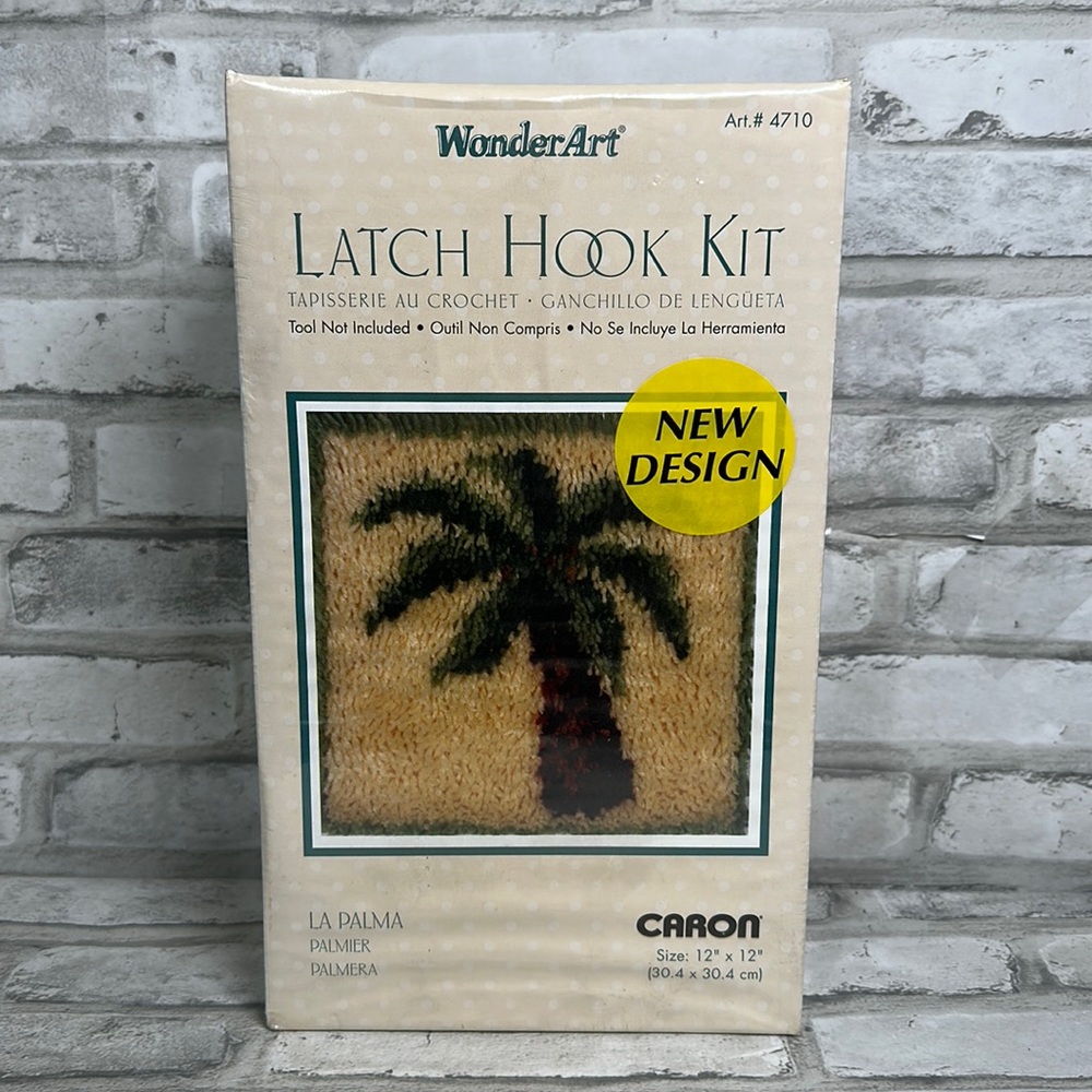 NEW Small palm tree latch hook kit 12”x12”